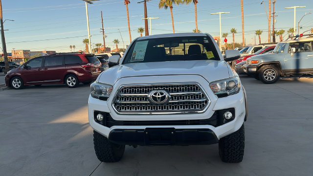 Used 2016 Toyota Tacoma TRD Off-Road w/ Towing Package AWD/4WD image 2