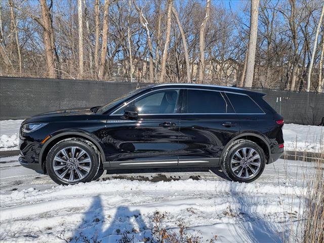 Certified 2022 Lincoln Corsair Reserve w/ Equipment Group 201A image 2