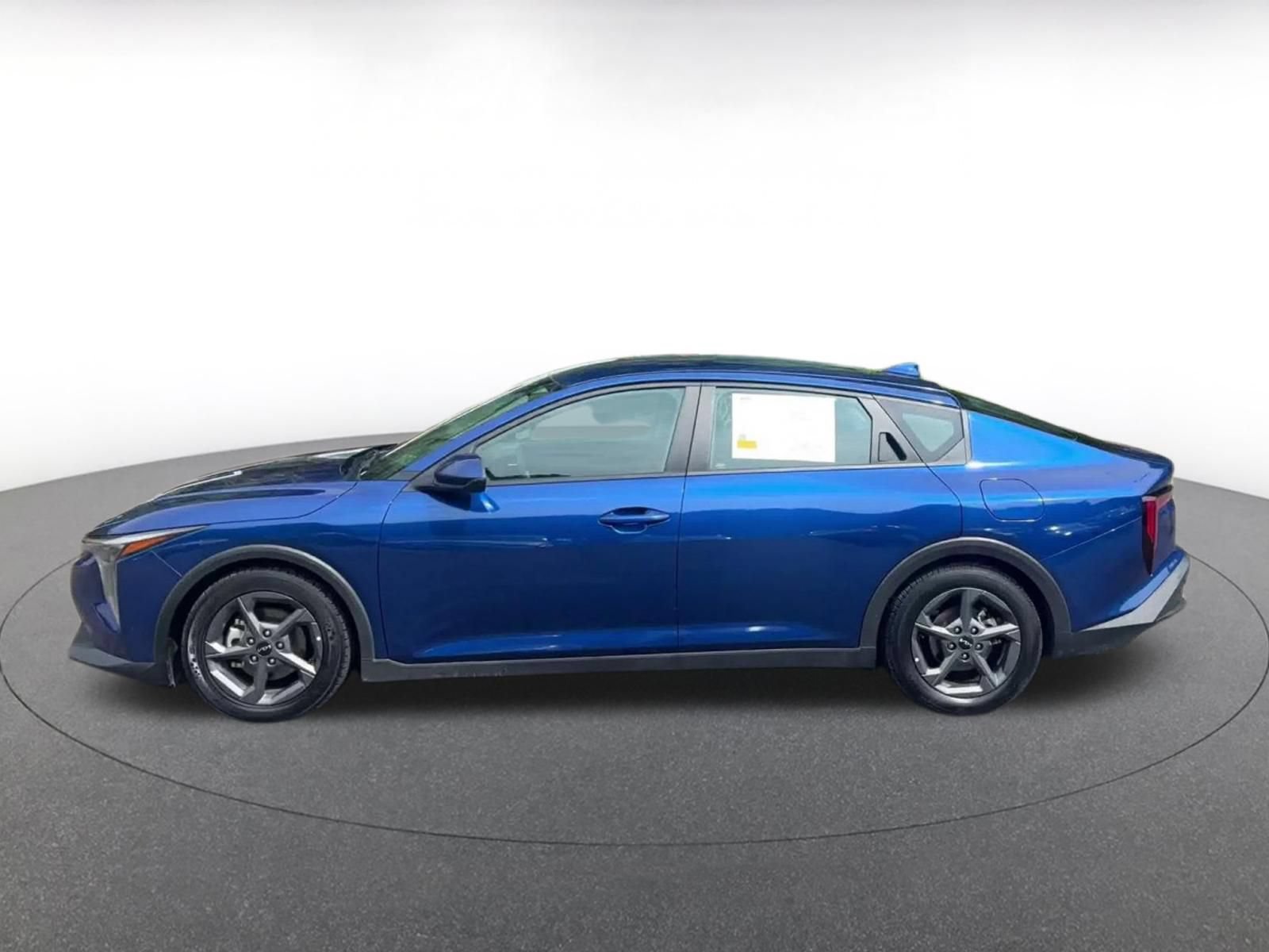 Used 2025 Kia K4 FWD image 8