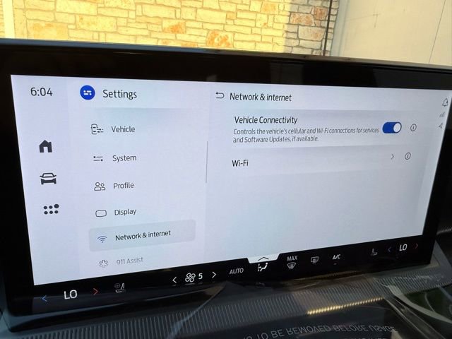 Used 2026 Ford Explorer Platinum w/ LUX Leather Package image 48