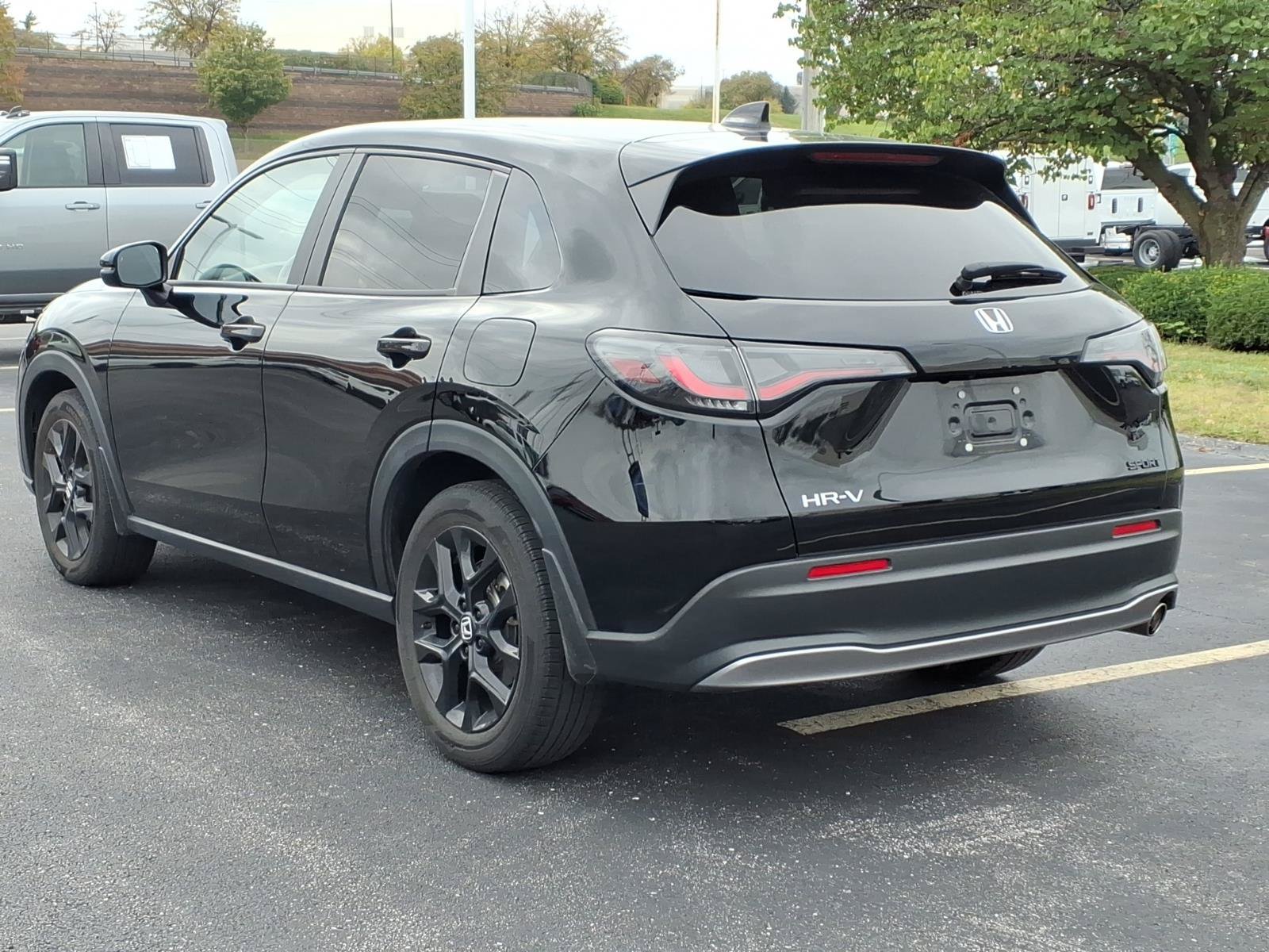 Used 2024 Honda HR-V Sport image 5