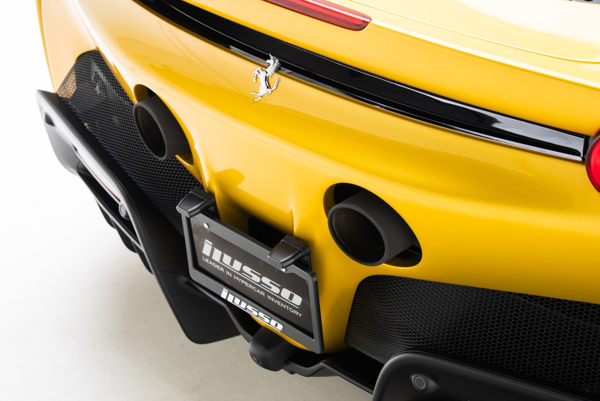 Used 2023 Ferrari SF90 Spider AWD/4WD image 24