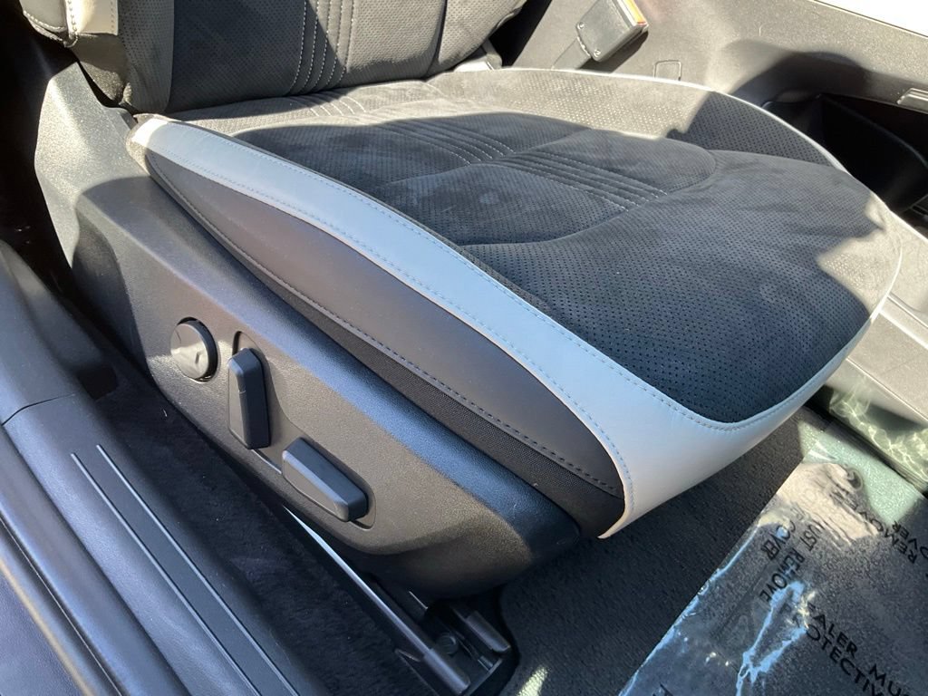 Used 2022 Kia EV6 GT-Line w/ GT-Line Suede Seat Package RWD image 63