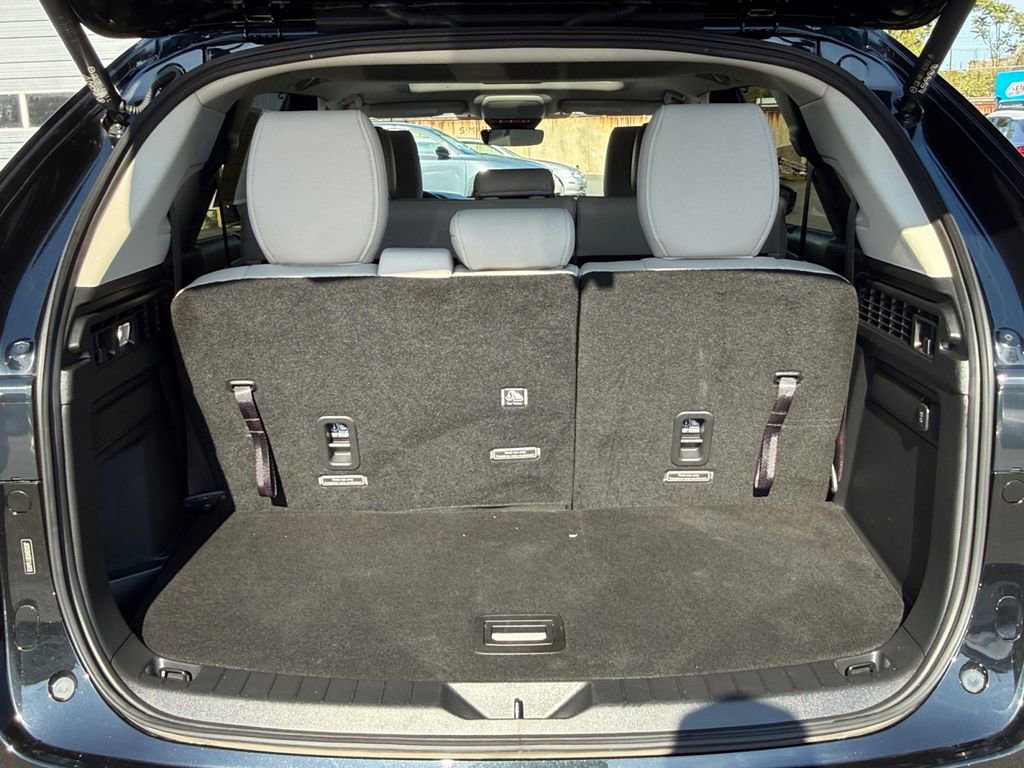 Used 2024 MAZDA CX-90 Plug-In Hybrid w/ Preferred AWD/4WD image 30