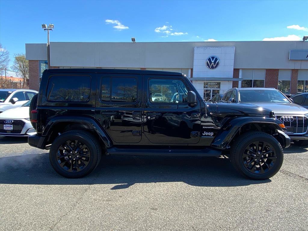 Used 2023 Jeep Wrangler Unlimited Sahara w/ Cold Weather Group image 2