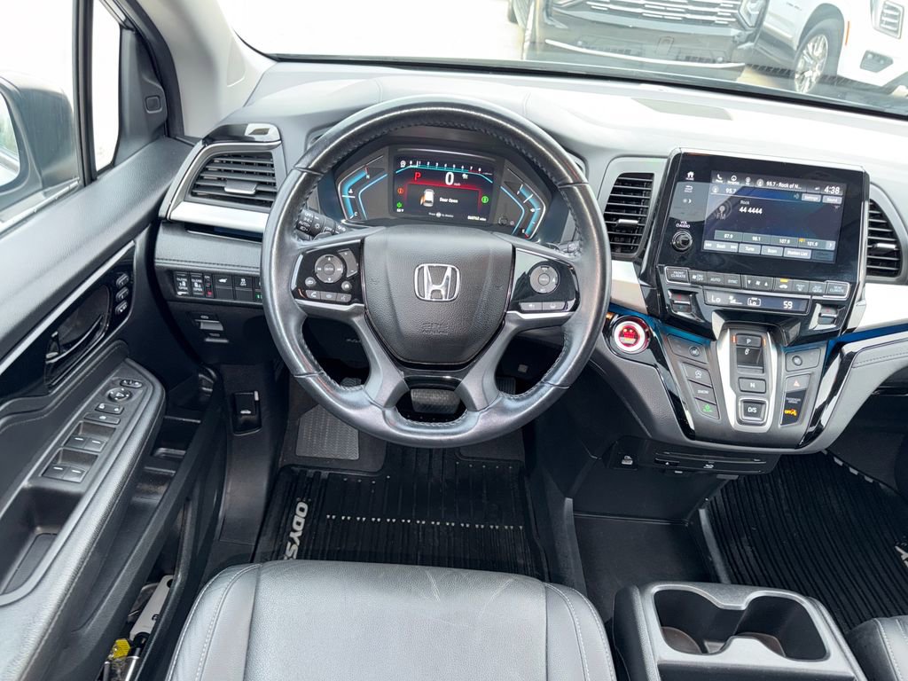 Used 2022 Honda Odyssey Touring image 13