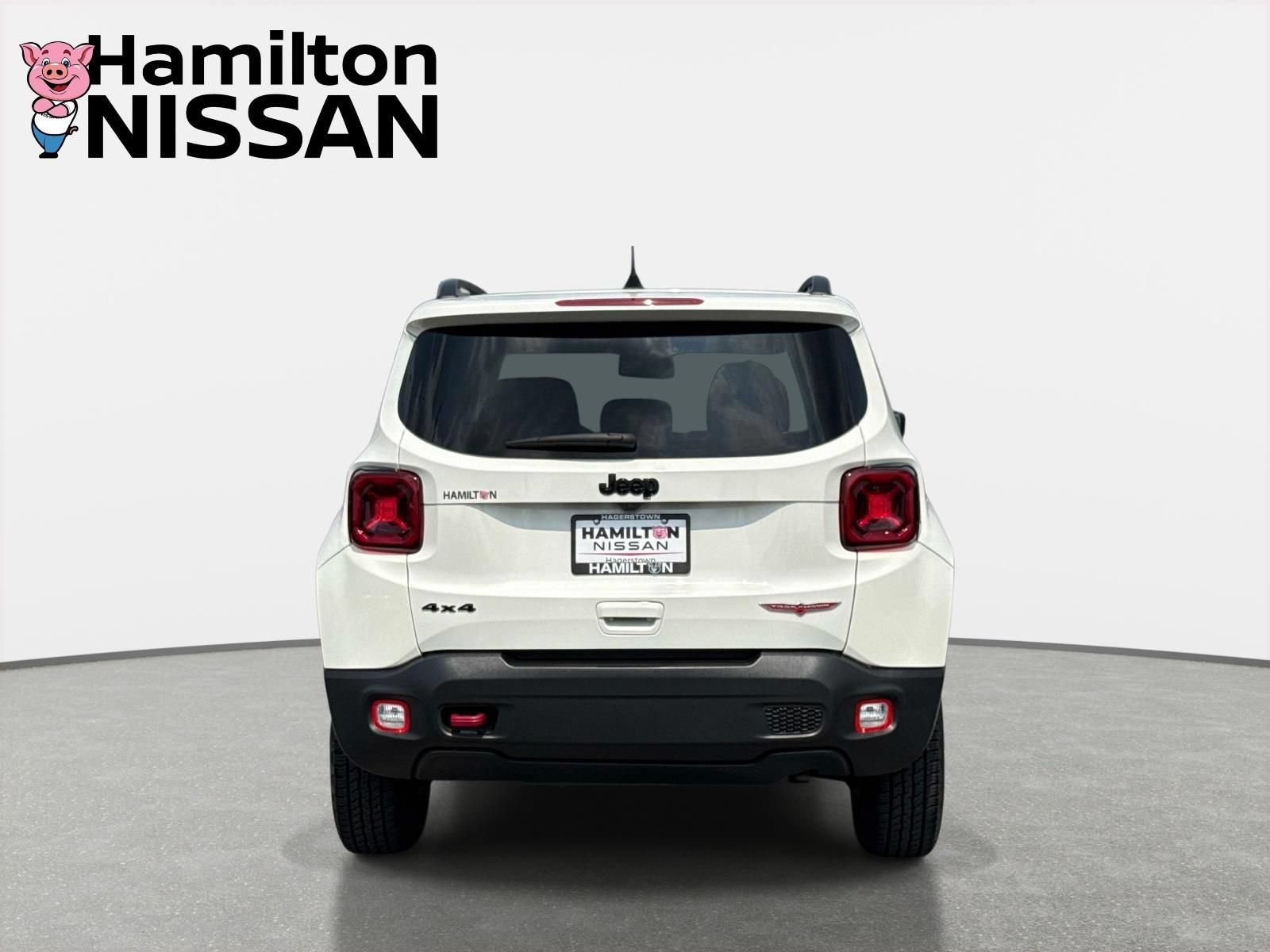 Used 2023 Jeep Renegade Trailhawk AWD/4WD image 3