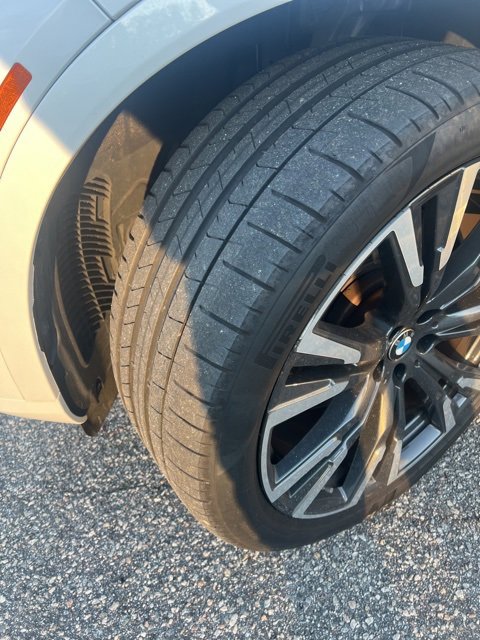 Used 2023 BMW X7 xDrive40i w/ Premium Package image 13