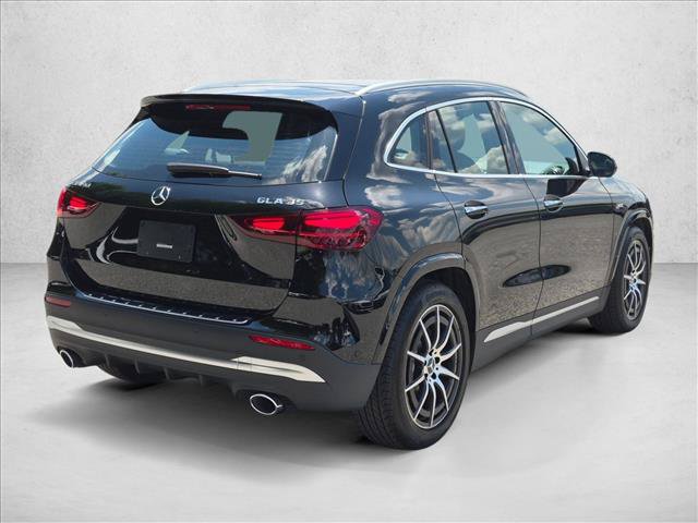 Used 2026 Mercedes-Benz GLA 35 AMG 4MATIC image 5