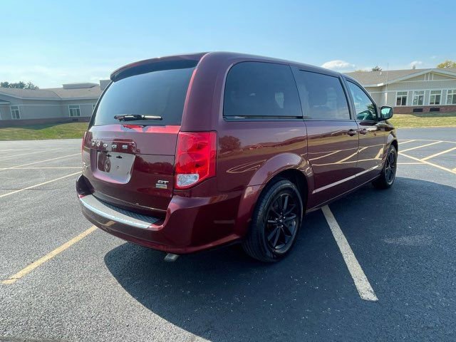 Used 2019 Dodge Grand Caravan GT image 5