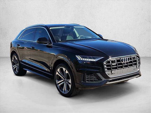 Used 2020 Audi Q8 Prestige w/ Prestige Package image 3