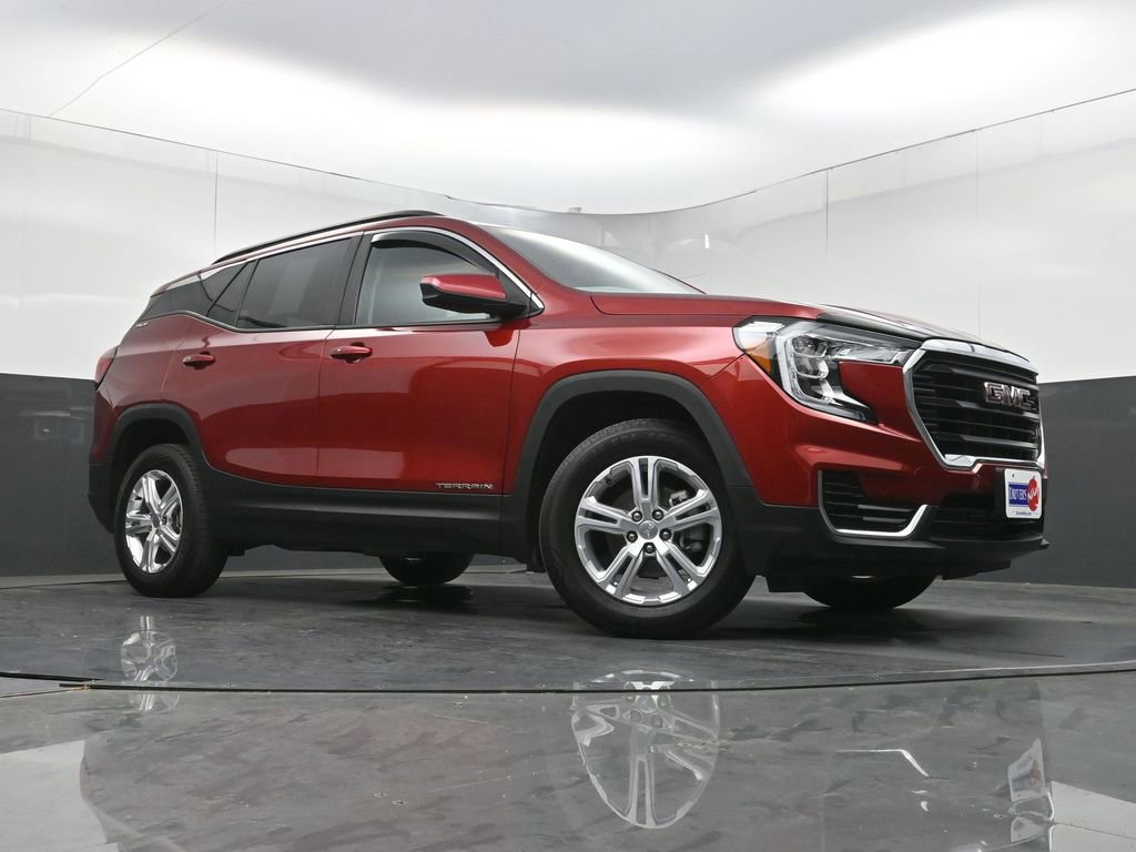 Used 2022 GMC Terrain SLE w/ Driver Convenience Package AWD/4WD image 22