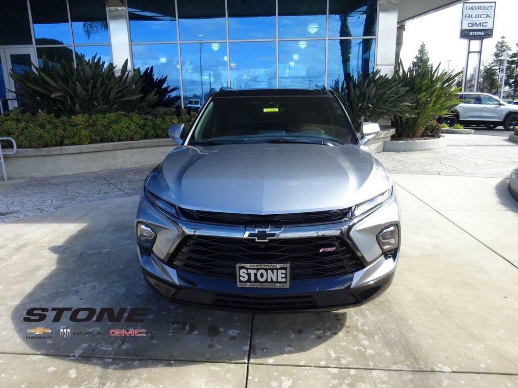 New 2026 Chevrolet Blazer RS w/ Driver Confidence II Package FWD image 2