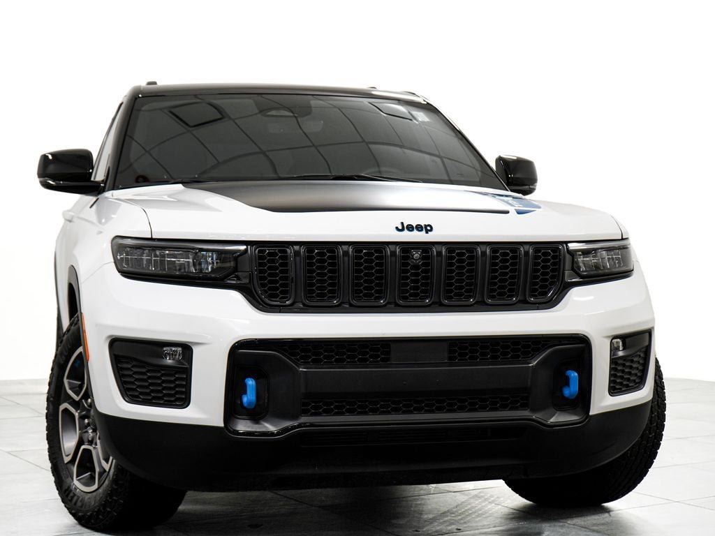 Used 2022 Jeep Grand Cherokee Trailhawk AWD/4WD image 3