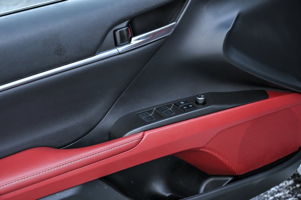 Used 2021 Toyota Camry XSE w/ Navigation Upgrade Package image 12