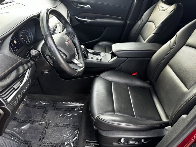 Used 2019 Cadillac XT4 Sport image 4