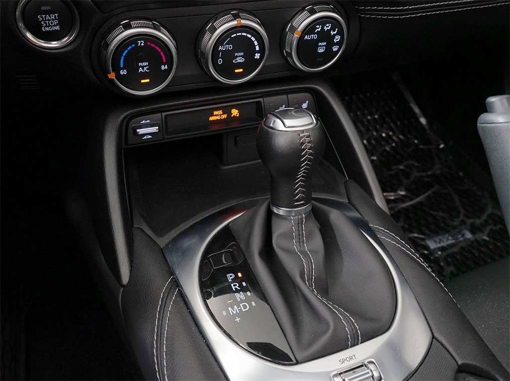 Used 2024 MAZDA MX-5 Miata RF Grand Touring image 17