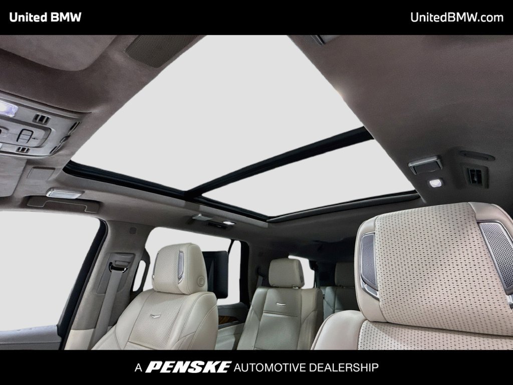 Used 2024 Cadillac Escalade Sport Platinum w/ LPO, ONYX Package AWD/4WD image 19