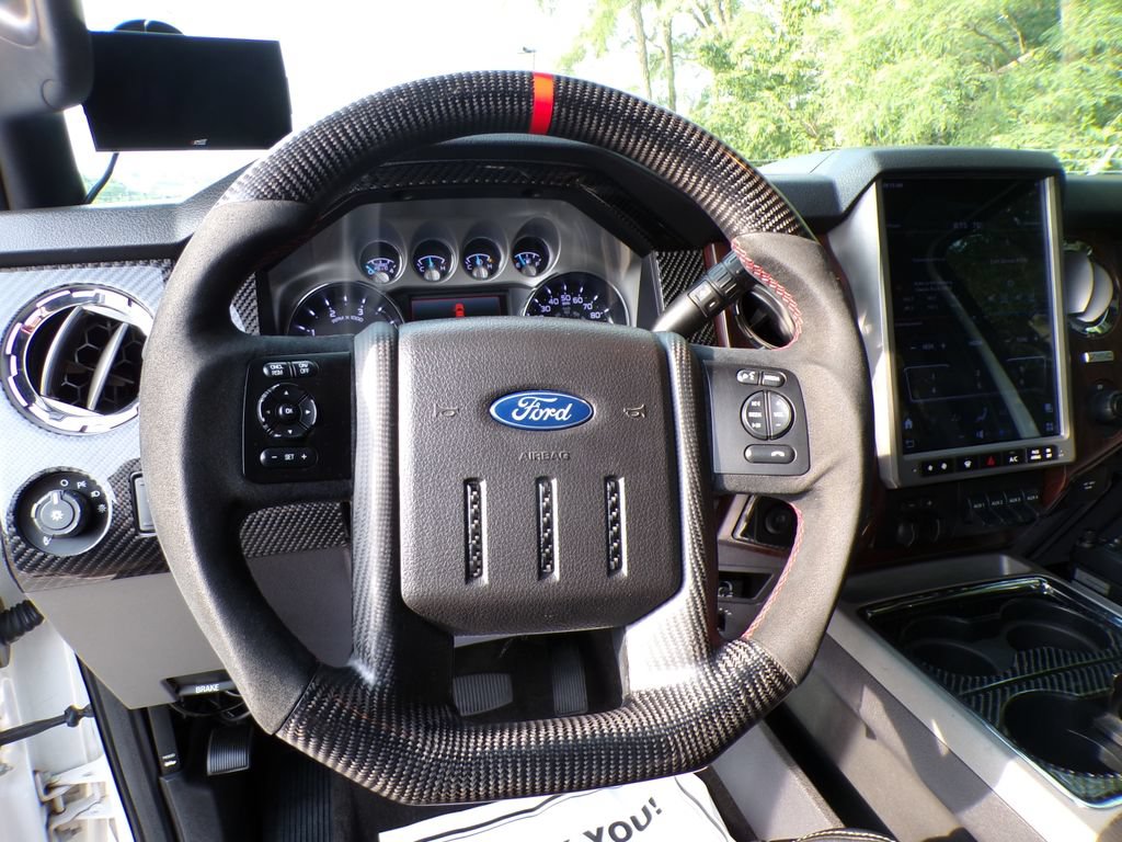 Used 2016 Ford F250 Lariat w/ Lariat Ultimate Package AWD/4WD image 12
