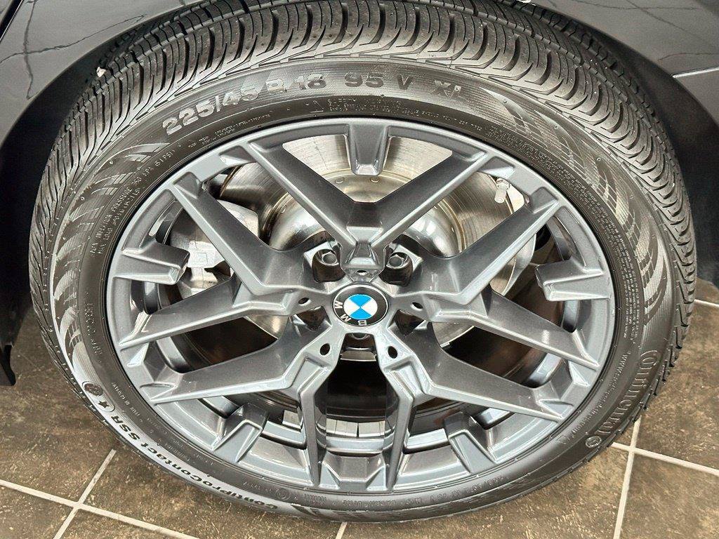 Used 2026 BMW 330i xDrive Sedan AWD/4WD image 24
