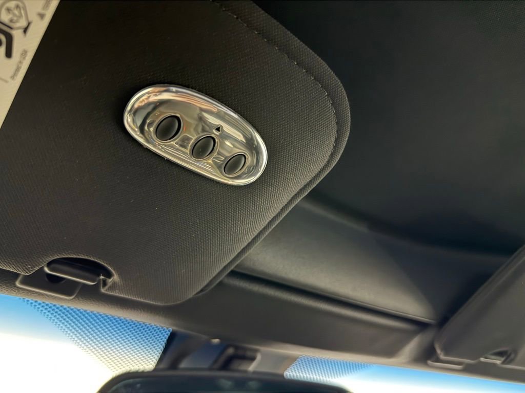 Used 2006 Chevrolet Corvette Coupe w/ Preferred Equipment Group image 27