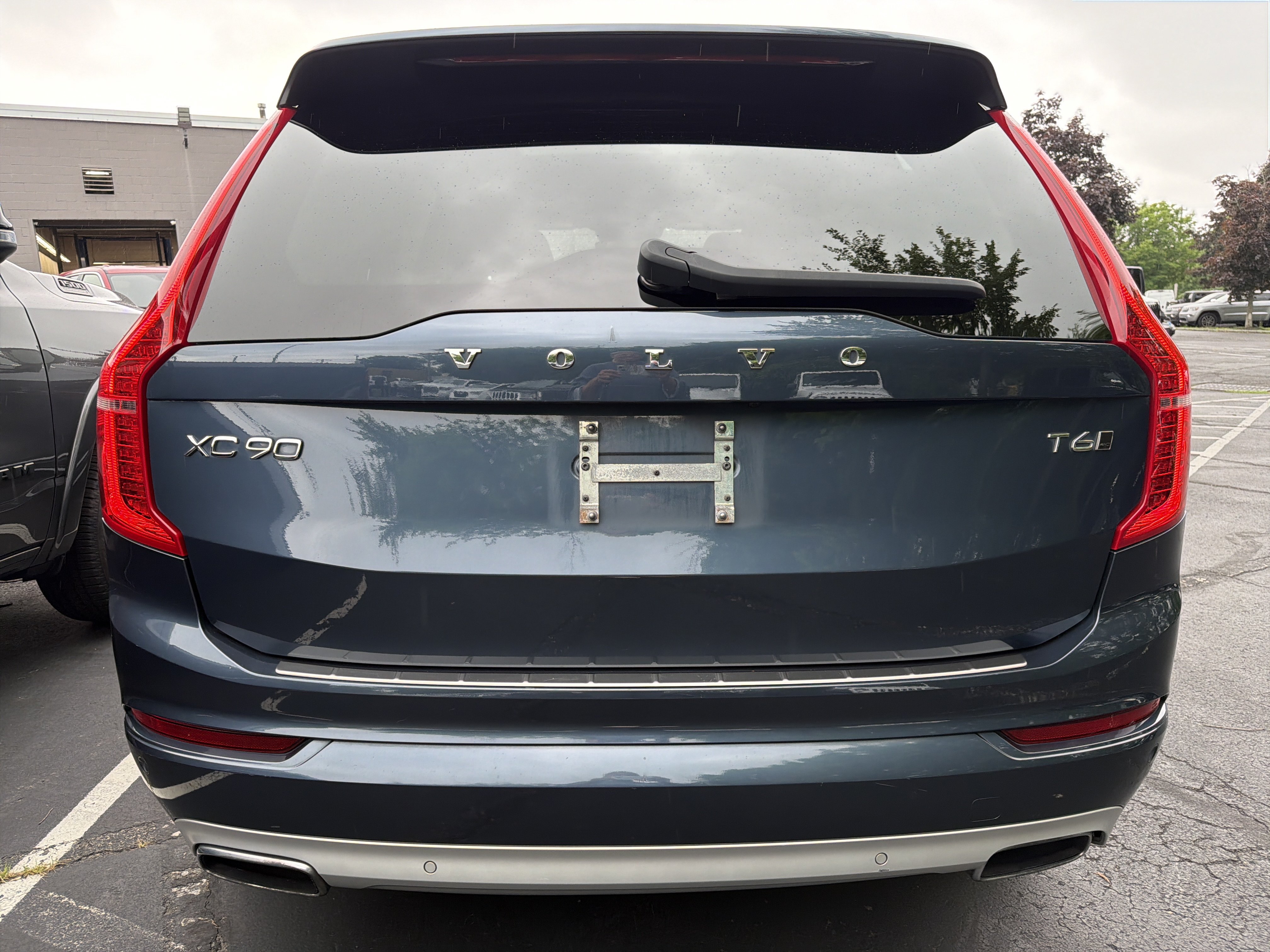 Used 2019 Volvo XC90 T6 Momentum w/ Advanced Package AWD/4WD image 6