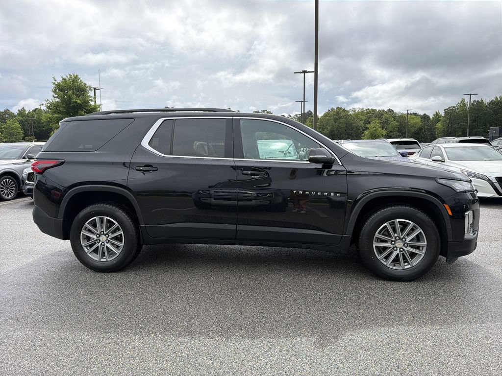Used 2023 Chevrolet Traverse LT AWD/4WD image 6