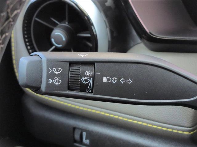 Used 2025 Chevrolet Colorado ZR2 w/ Technology Package AWD/4WD image 16