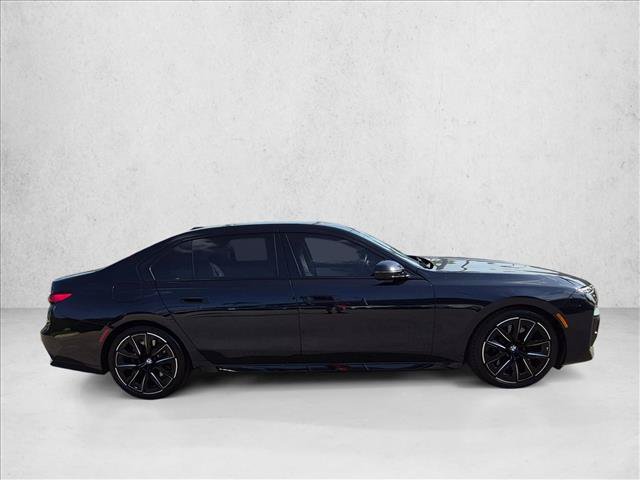 Certified 2023 BMW 740i w/ Parking Assistance Package RWD image 4