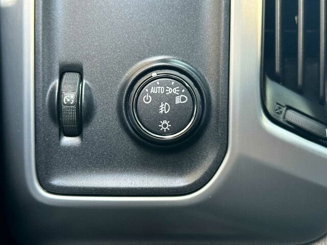 Used 2017 GMC Sierra 1500 SLE w/ SLE Preferred Package image 28