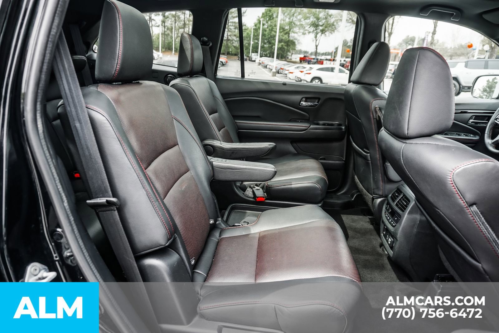 Used 2022 Honda Pilot Black Edition image 25