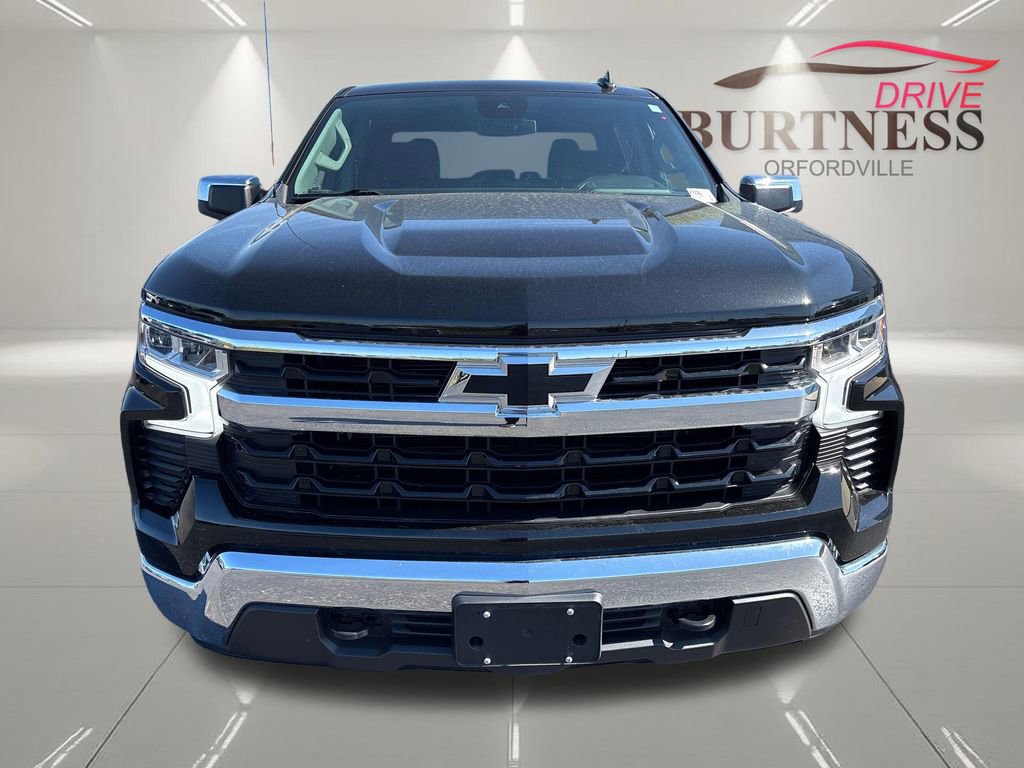 Certified 2022 Chevrolet Silverado 1500 LT AWD/4WD image 3