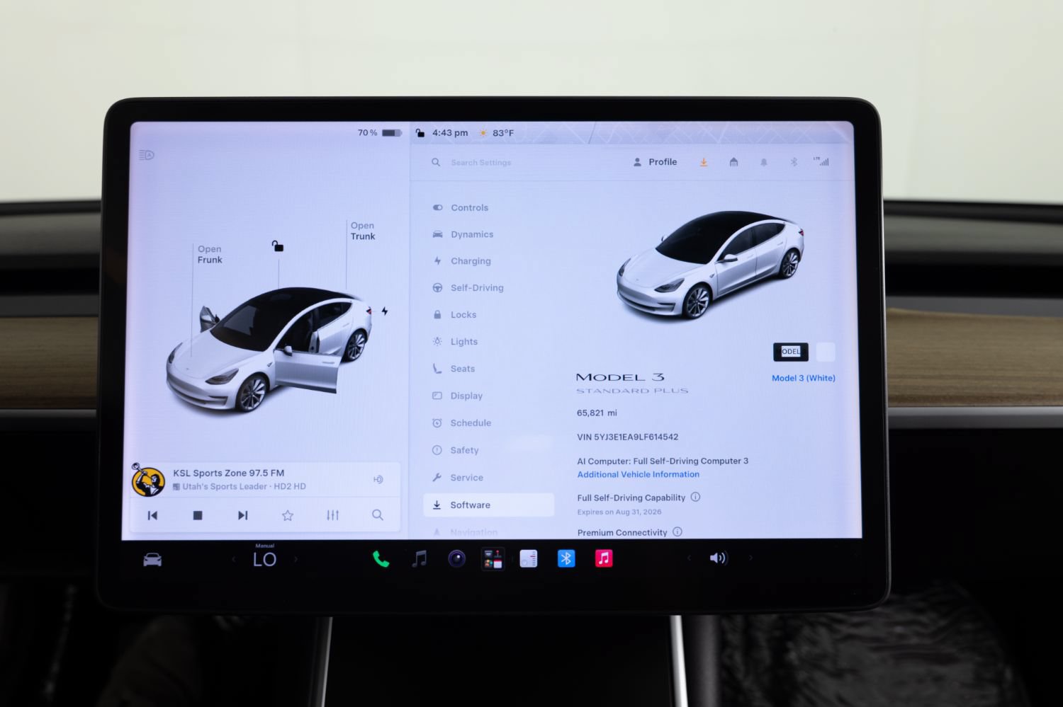 Used 2020 Tesla Model 3 Standard Range Plus RWD image 33