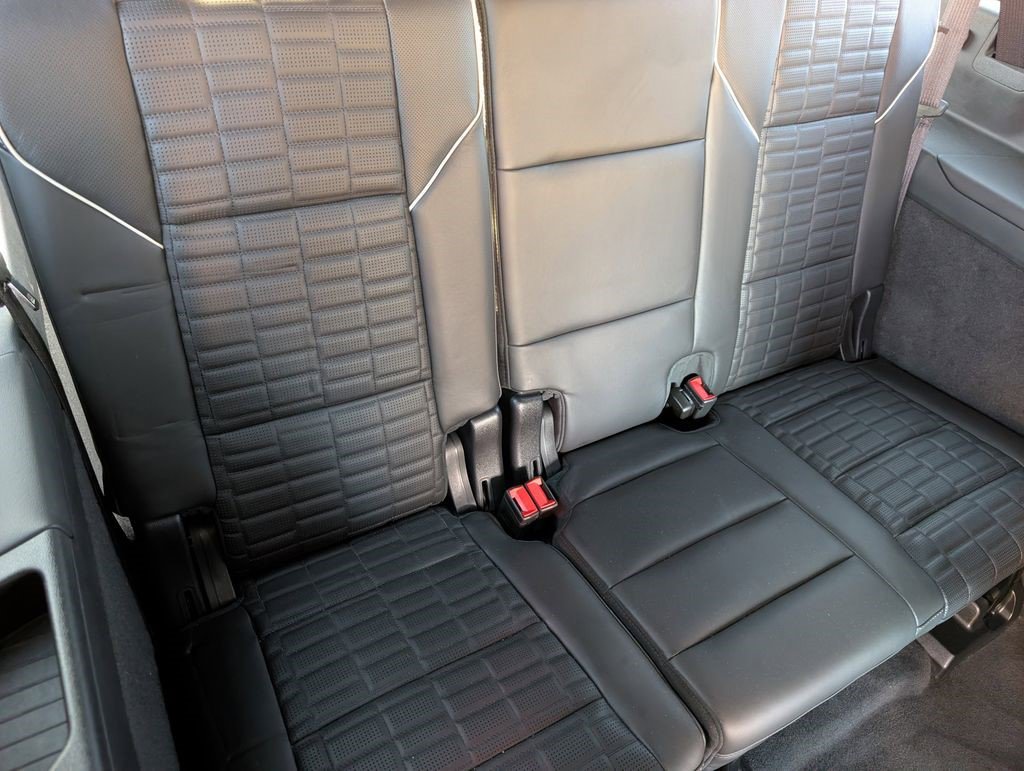 Certified 2023 Cadillac Escalade ESV Sport Platinum image 15