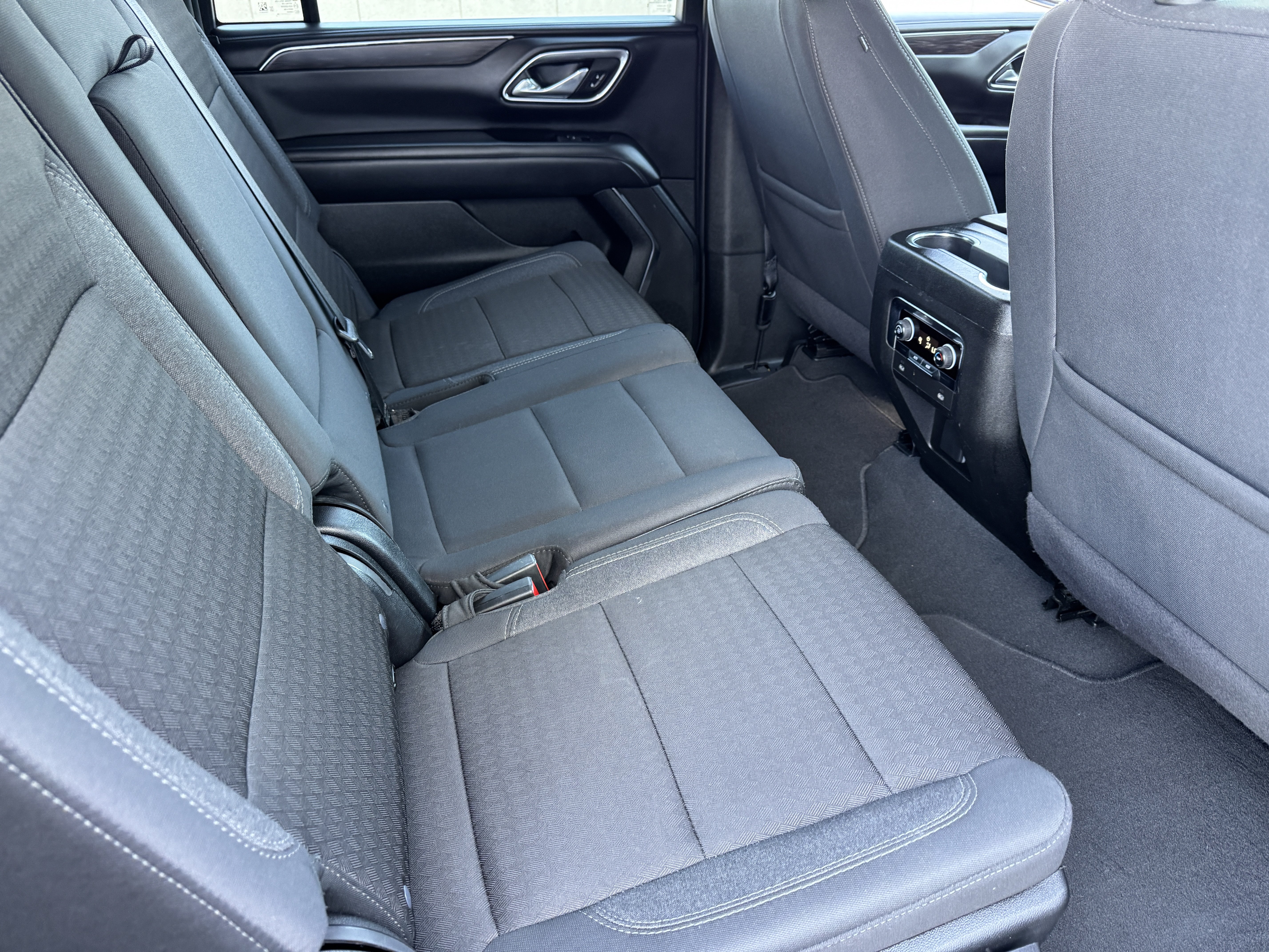 Certified 2024 Chevrolet Suburban LS AWD/4WD image 21