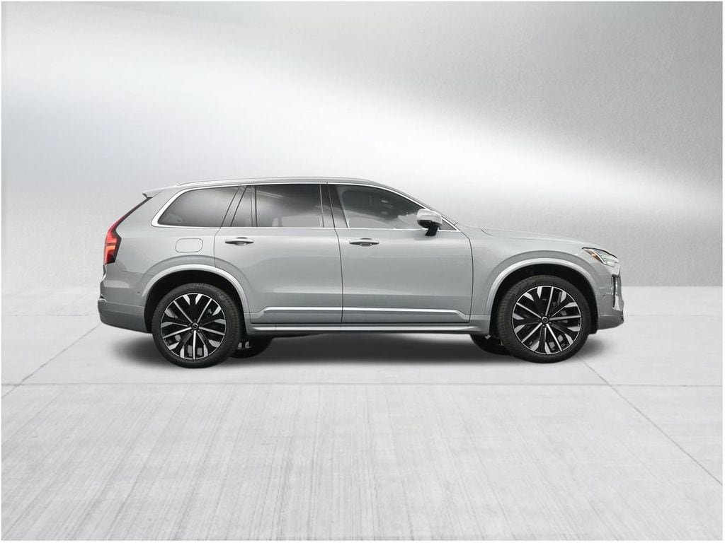 New 2026 Volvo XC90 B6 Plus w/ Protection Package Premier AWD/4WD image 26