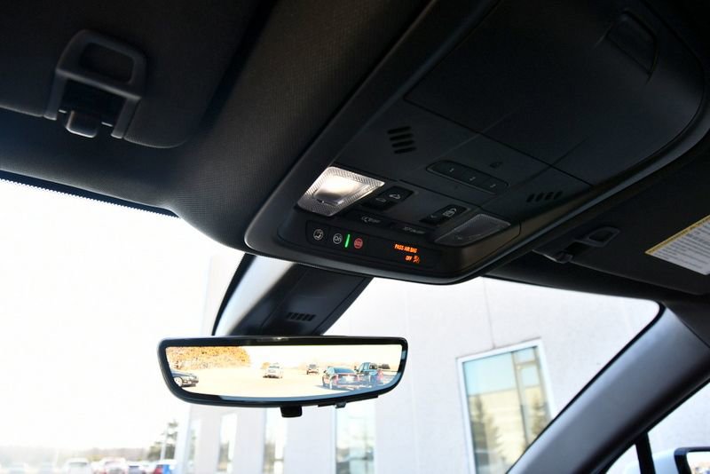 Used 2025 Chevrolet Blazer Premier w/ Driver Confidence II Package AWD/4WD image 30