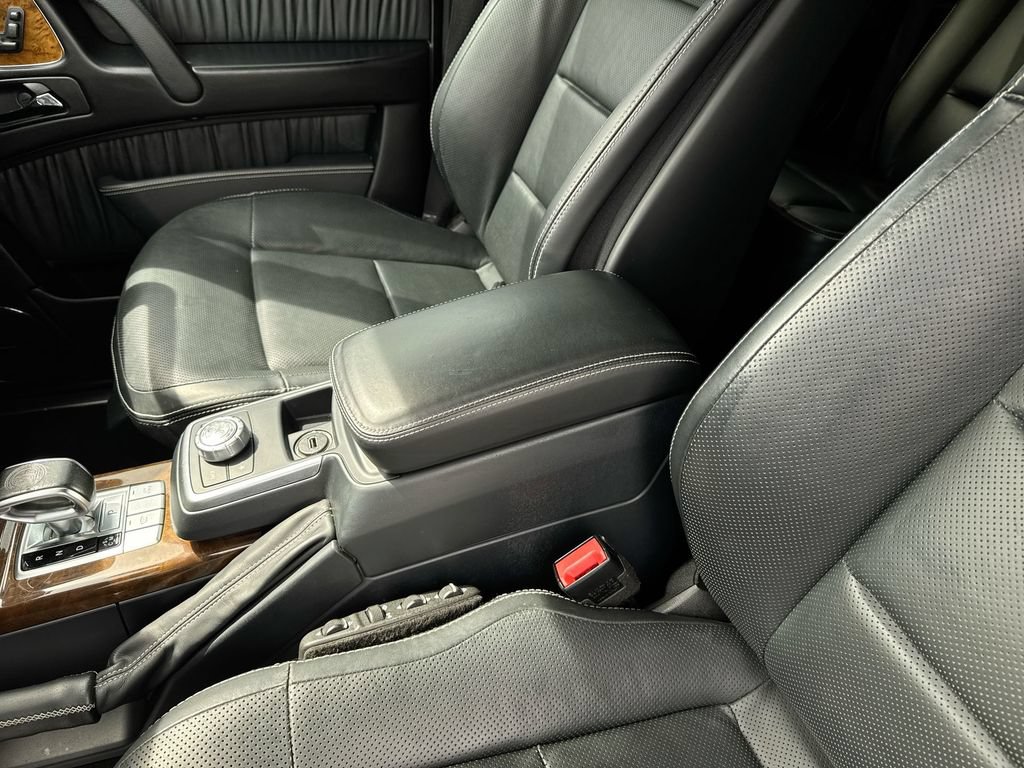 Used 2015 Mercedes-Benz G 63 AMG 4MATIC image 24