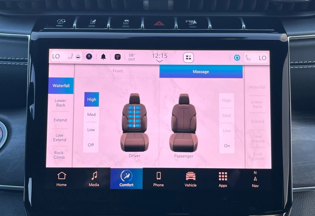 New 2025 Jeep Grand Cherokee Overland w/ Luxury Tech Group IV image 18