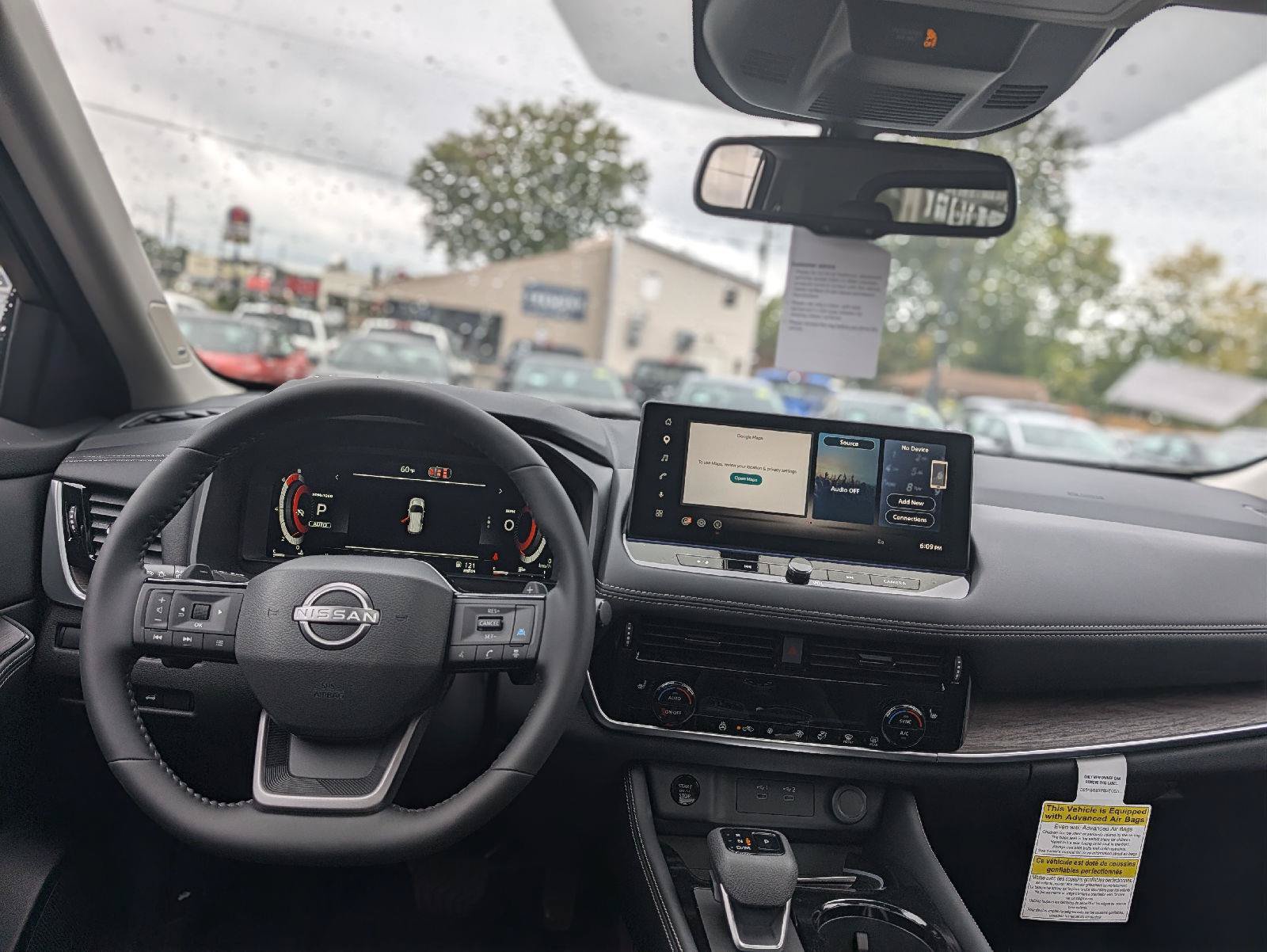 New 2026 Nissan Rogue Platinum AWD/4WD image 3