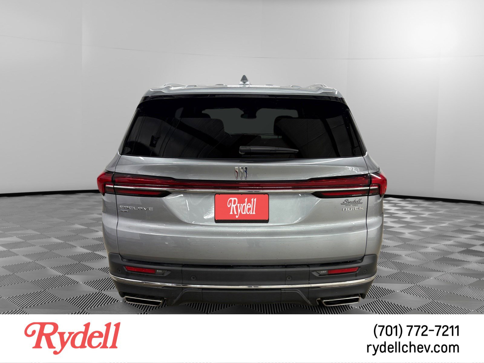 Used 2025 Buick Enclave Preferred image 4