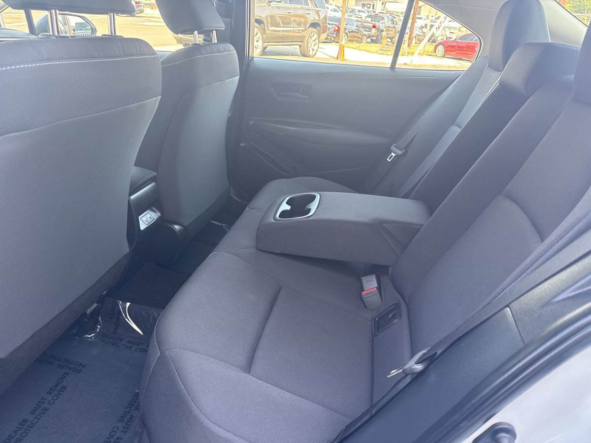 Used 2024 Toyota Corolla LE image 14