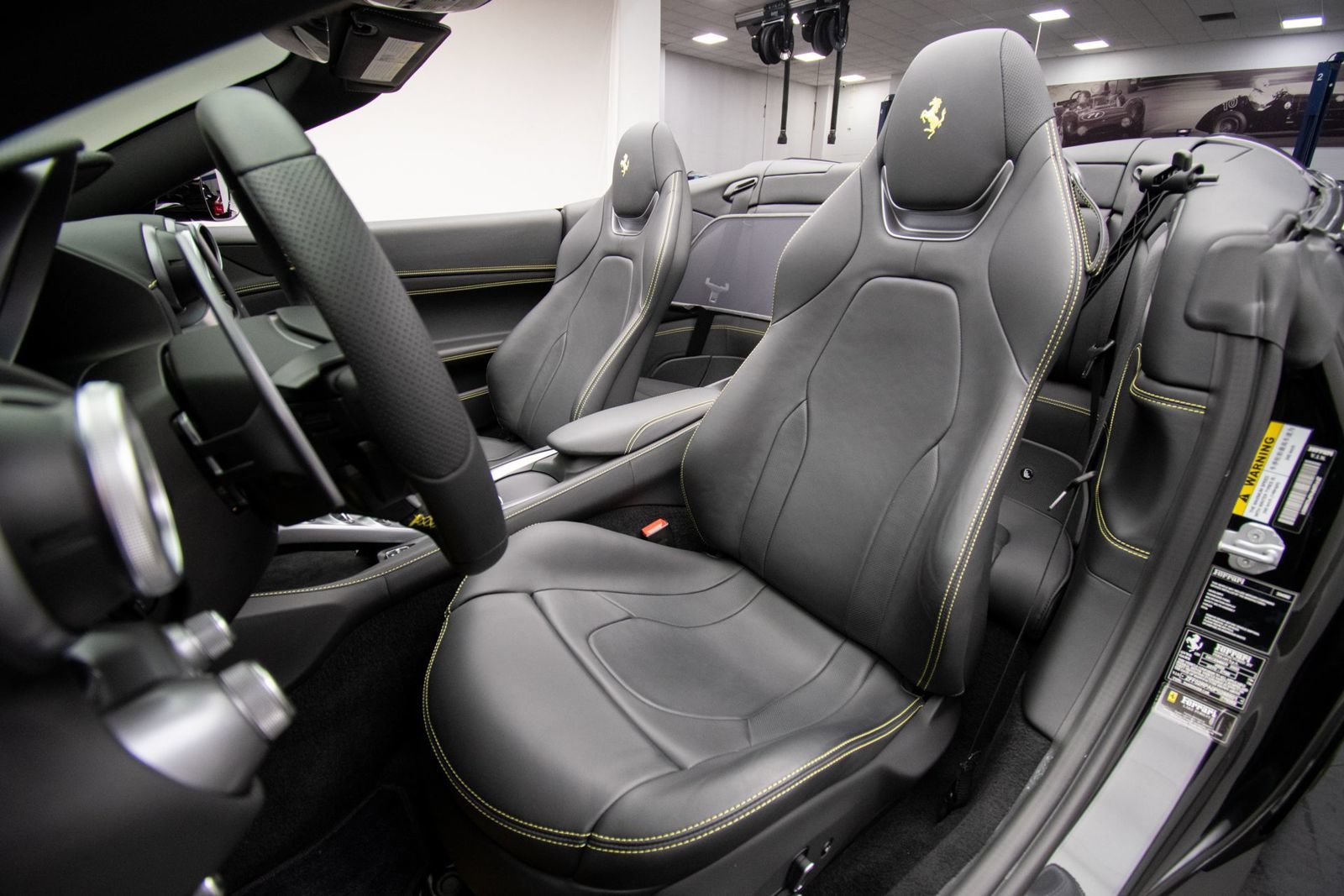Used 2023 Ferrari Portofino M RWD image 21