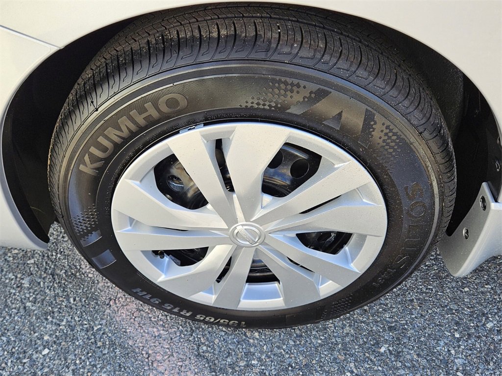 New 2025 Nissan Versa S w/ Trunk Package image 16