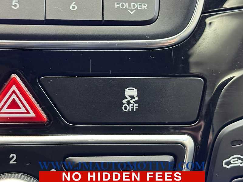 Used 2016 Hyundai Elantra GT image 30