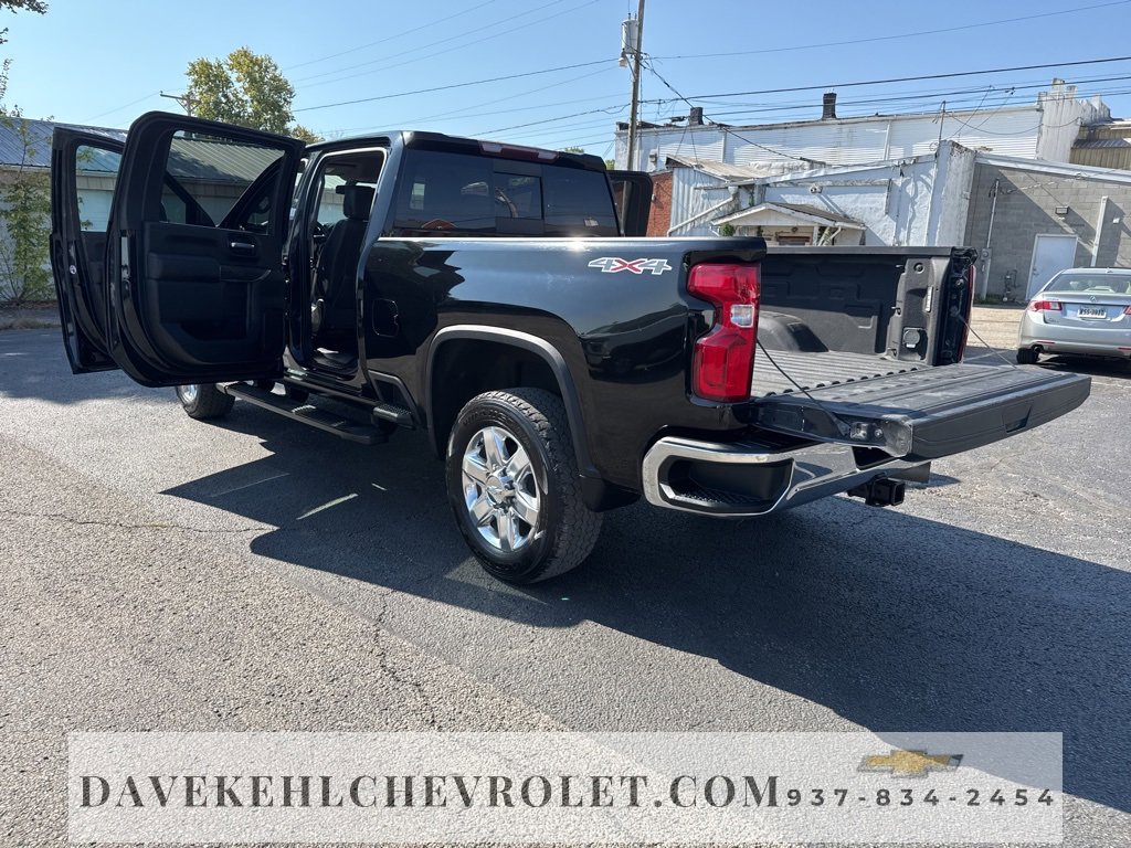 Used 2020 Chevrolet Silverado 2500 LTZ w/ LTZ Convenience Package image 29
