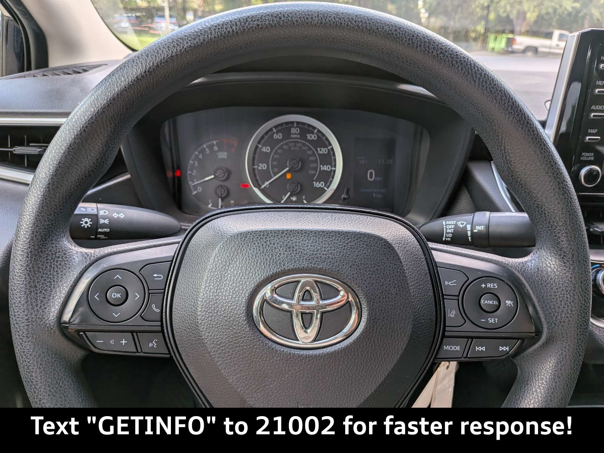 Used 2020 Toyota Corolla LE FWD image 34