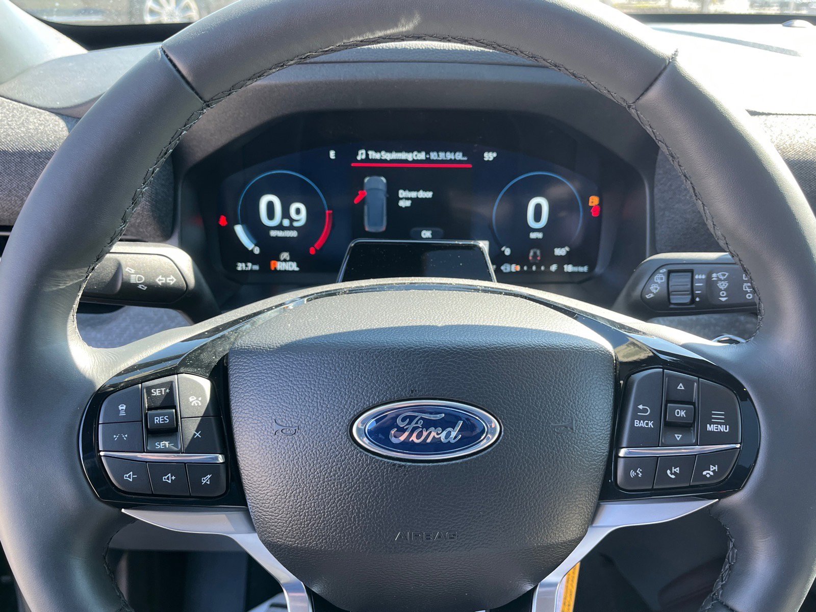 New 2026 Ford Explorer Platinum image 15