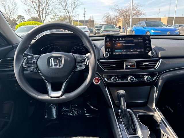 Used 2019 Honda Accord EX image 11