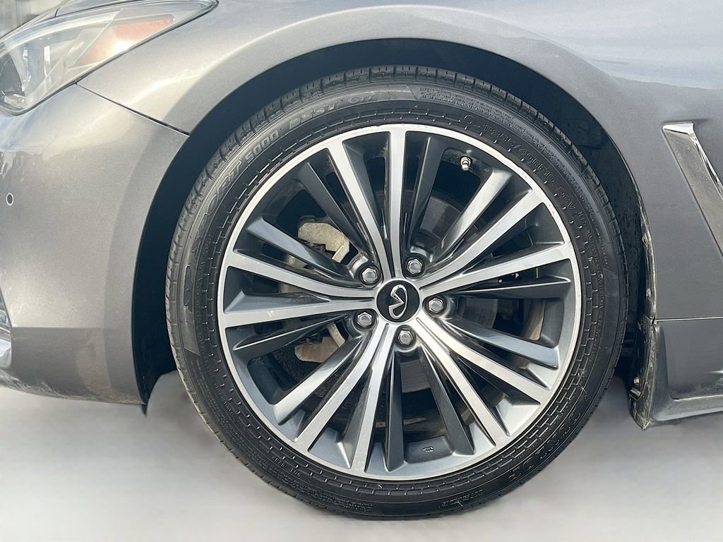 Used 2021 INFINITI Q60 3.0t Luxe w/ Essential Package image 32